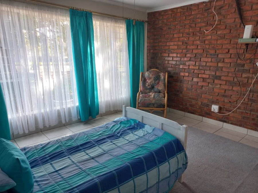 0 Bedroom Property for Sale in Dealesville Free State
